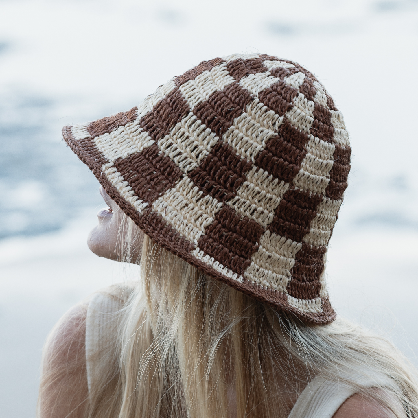 Summer Bucket Hat - Crocheted Checkered Minga
