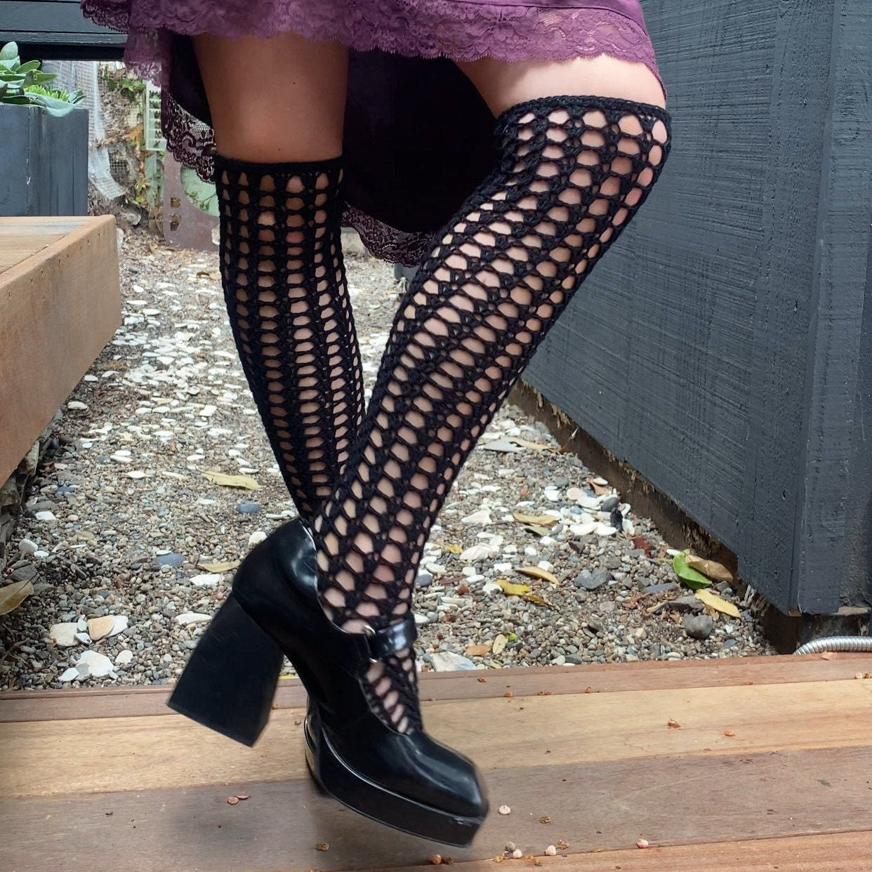 Tuberose Lace Knee Socks *